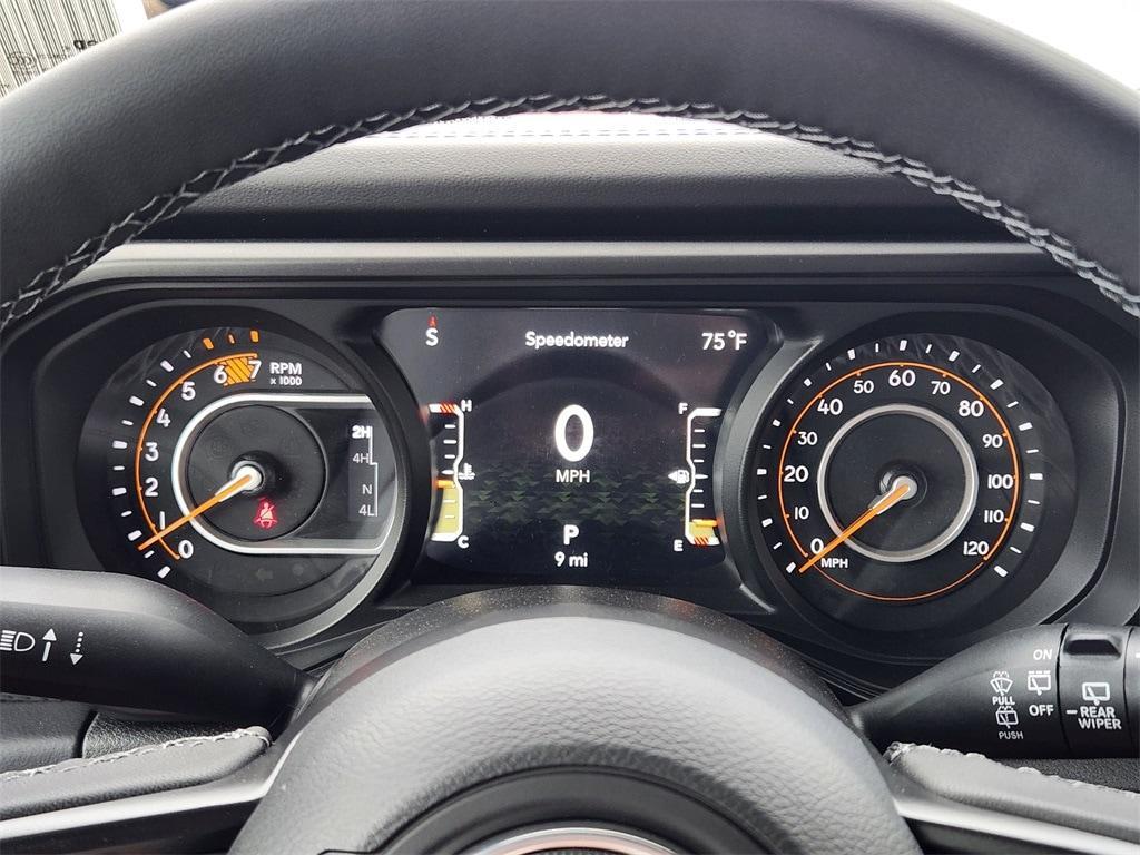 new 2025 Jeep Wrangler car, priced at $55,911