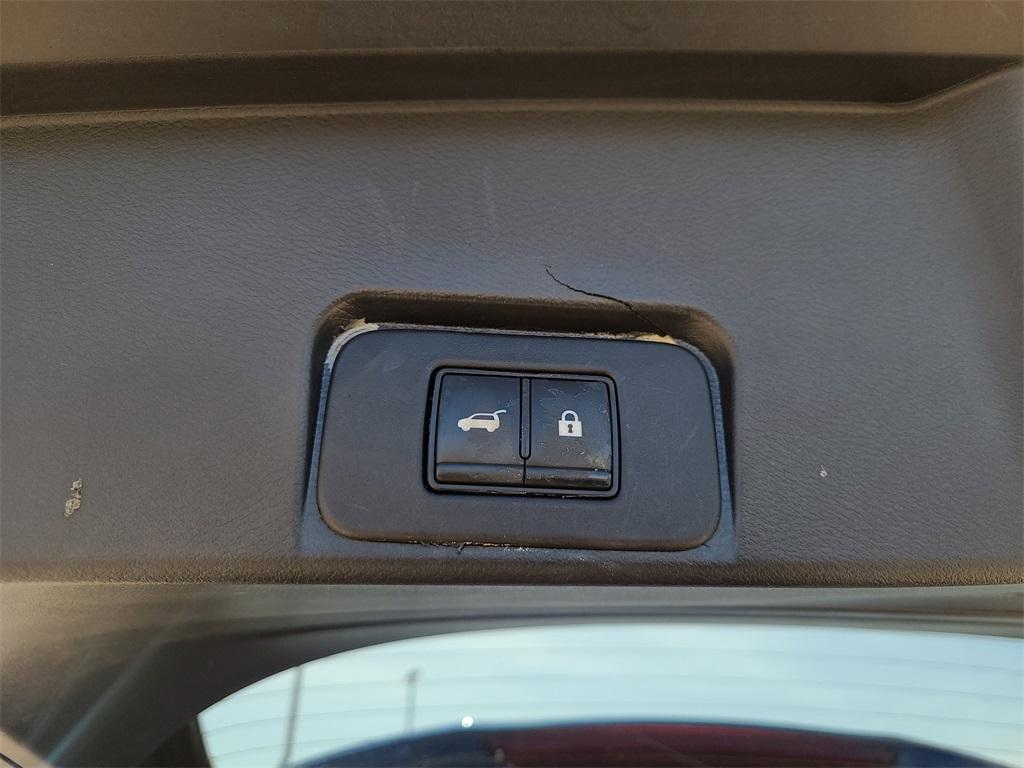 used 2023 Nissan Rogue car, priced at $23,633