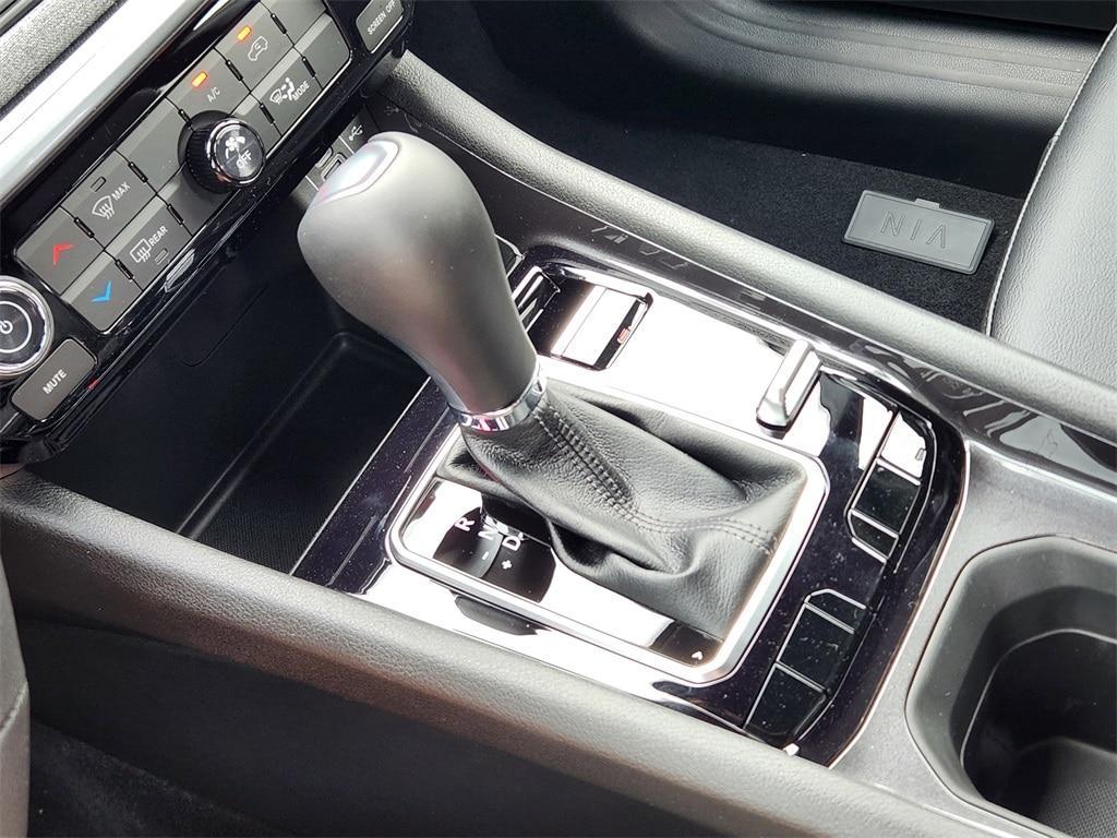 new 2026 Jeep Compass car, priced at $27,990