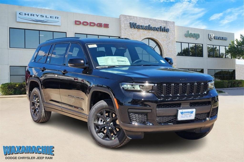 new 2025 Jeep Grand Cherokee L car, priced at $39,995