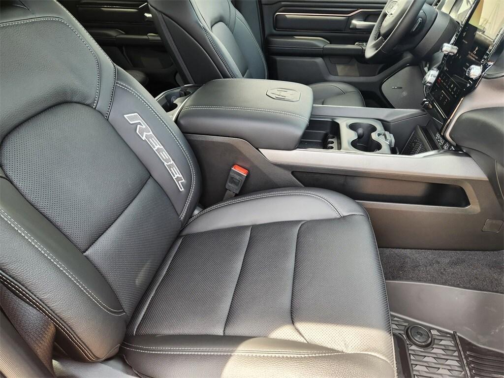 new 2025 Ram 1500 car, priced at $71,805