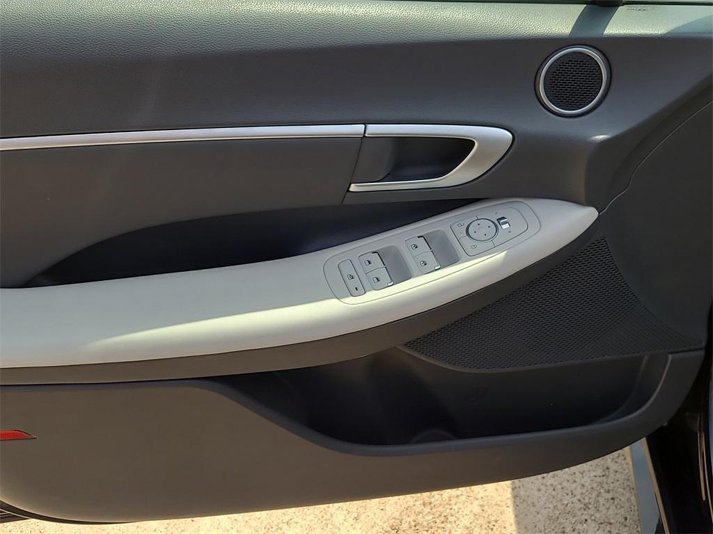 used 2024 Hyundai Sonata car, priced at $20,622