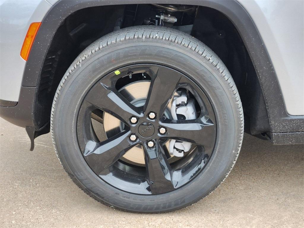 used 2024 Jeep Grand Cherokee L car