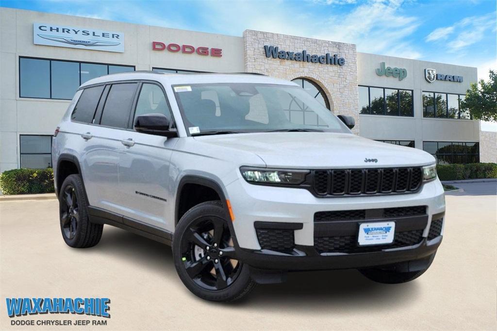 used 2024 Jeep Grand Cherokee L car