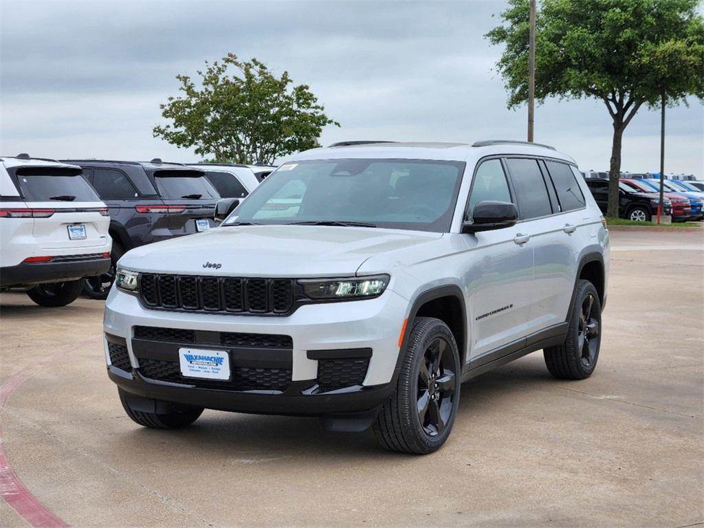 used 2024 Jeep Grand Cherokee L car