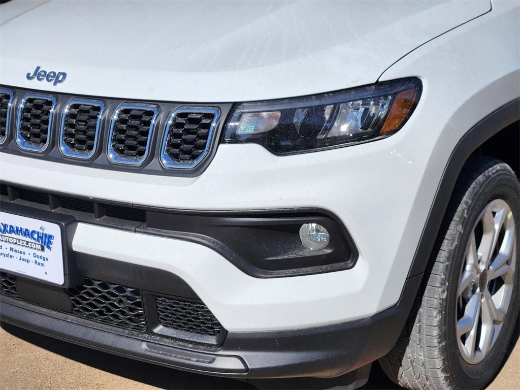 new 2026 Jeep Compass car, priced at $29,990