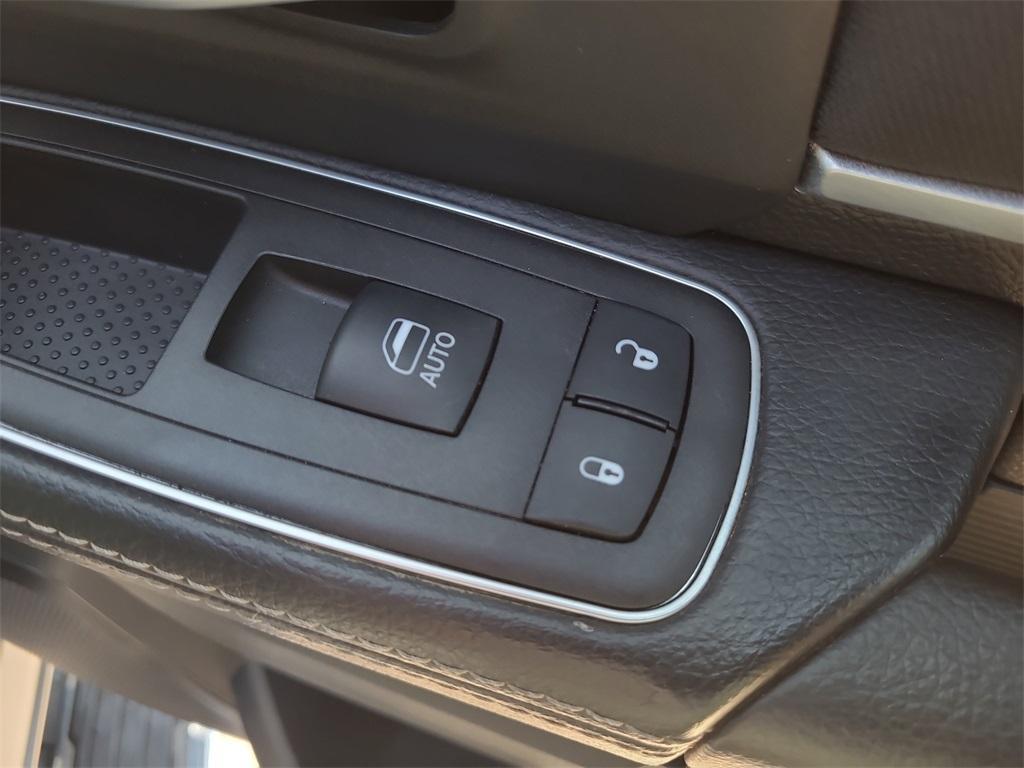 used 2024 Ram 2500 car, priced at $52,189