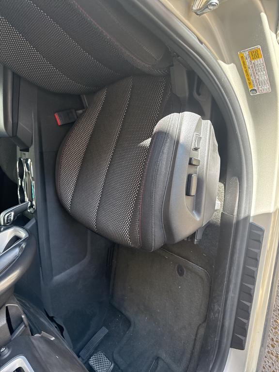 used 2013 Chevrolet Equinox car, priced at $9,925