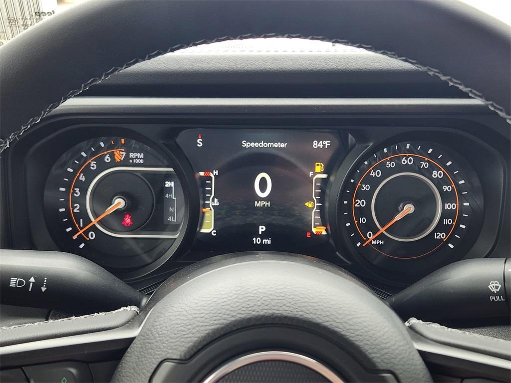 new 2025 Jeep Gladiator car, priced at $48,685