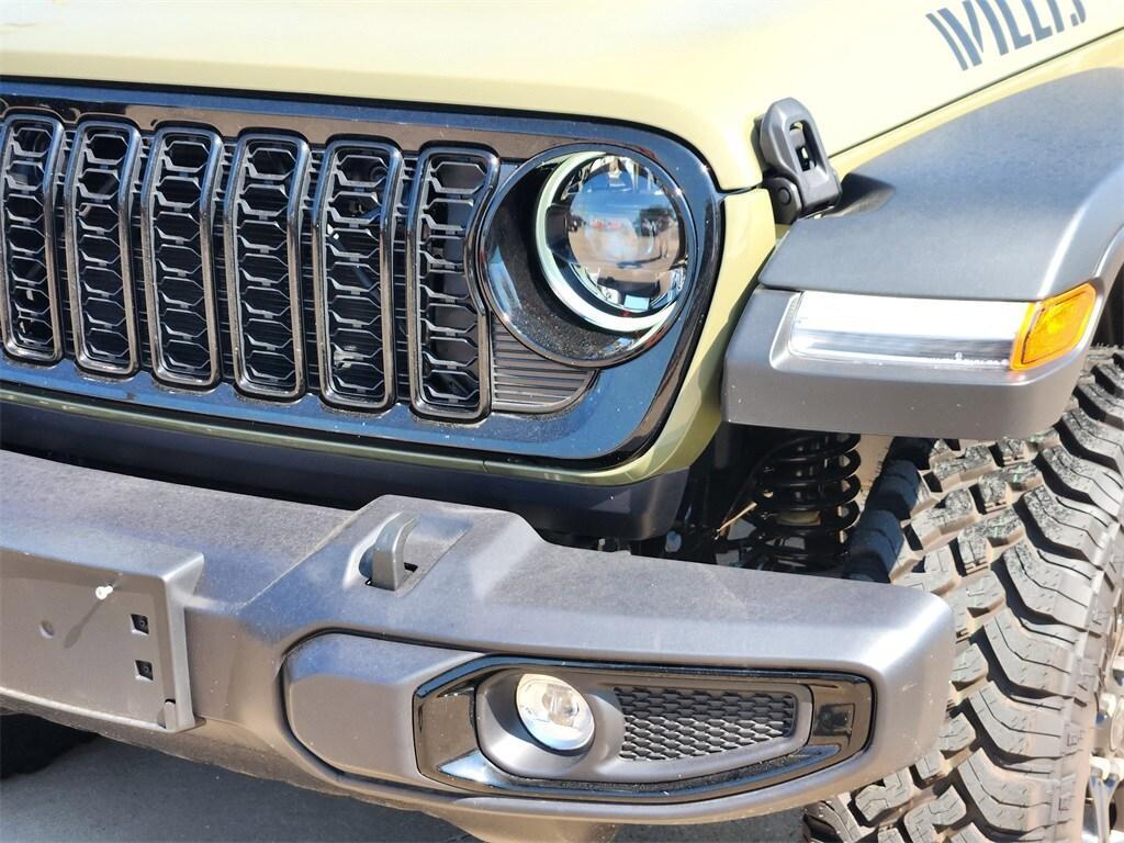 new 2025 Jeep Wrangler car, priced at $53,075