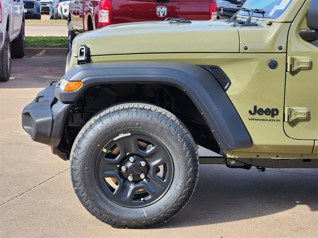 new 2025 Jeep Wrangler car, priced at $32,995