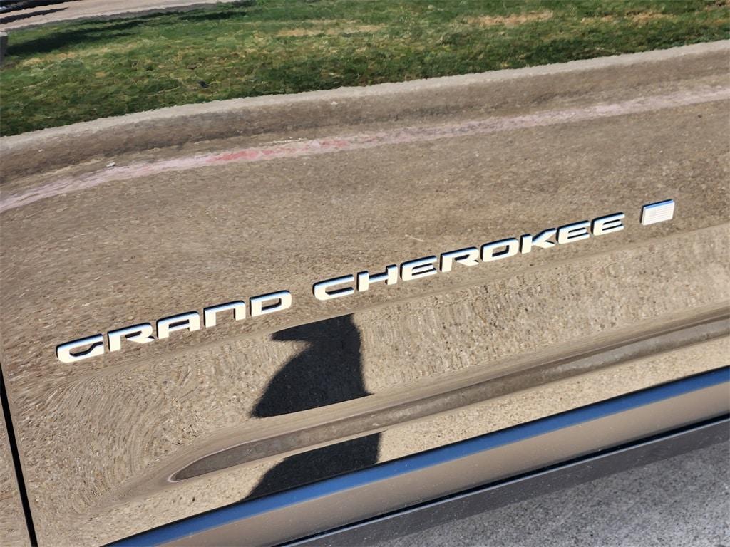 new 2025 Jeep Grand Cherokee car, priced at $36,495