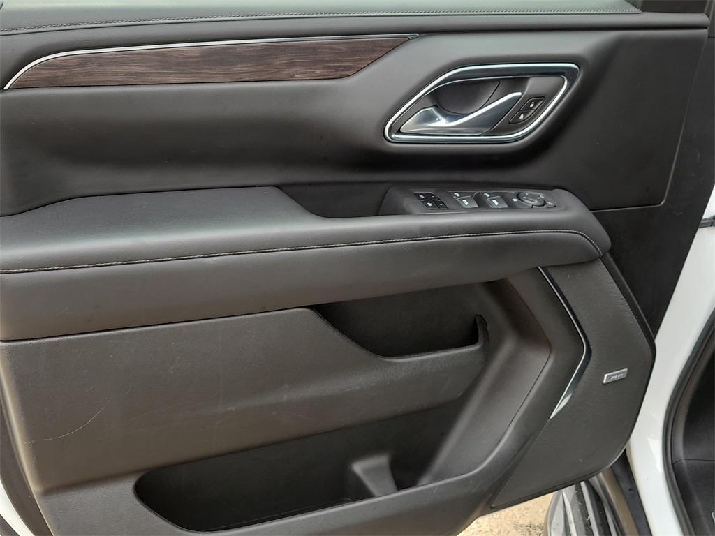 used 2023 Chevrolet Suburban car, priced at $44,217