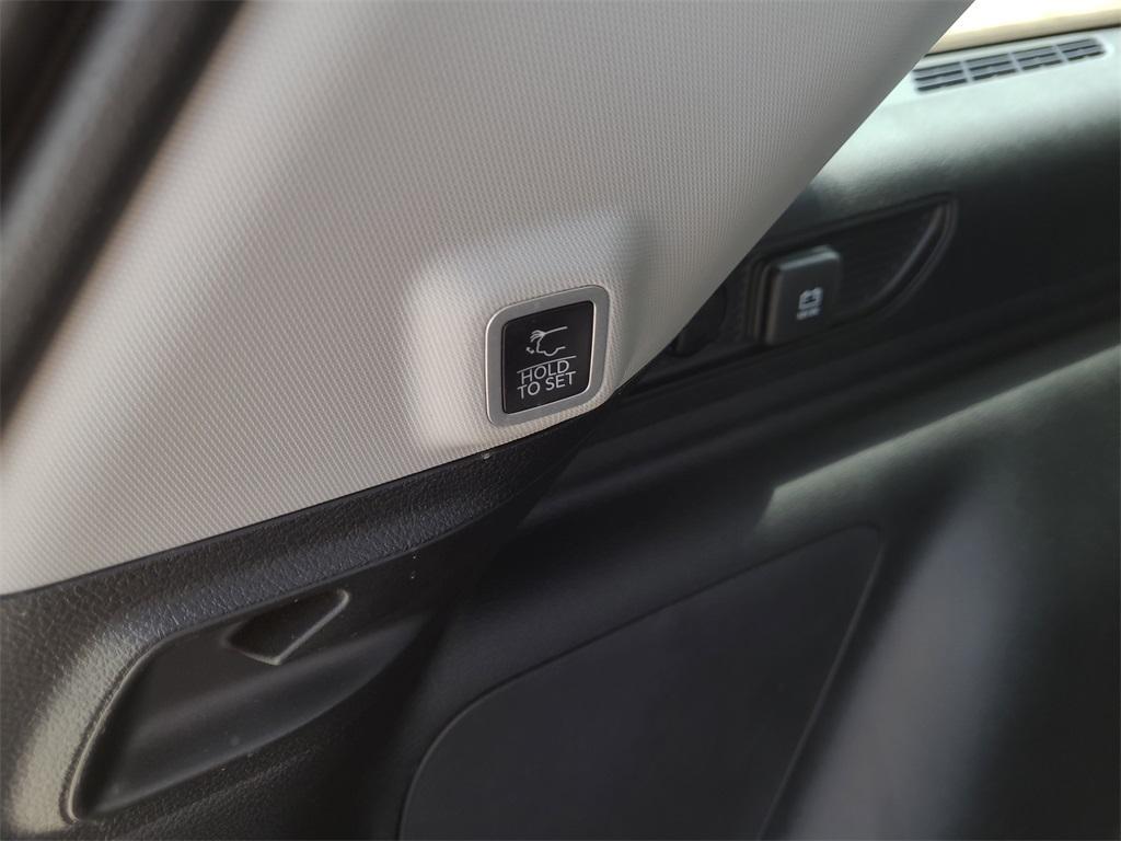 used 2022 Jeep Grand Cherokee 4xe car, priced at $26,100