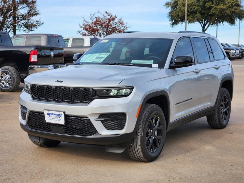 new 2025 Jeep Grand Cherokee car, priced at $37,995