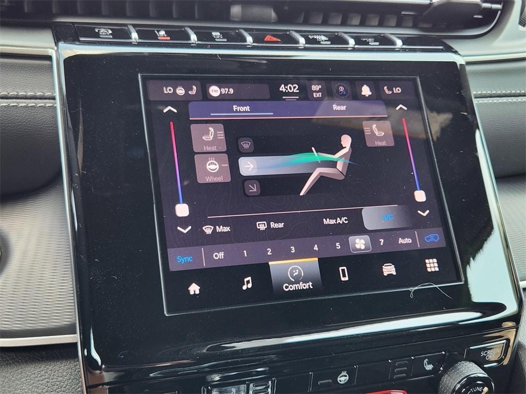 new 2025 Jeep Grand Cherokee L car, priced at $41,995