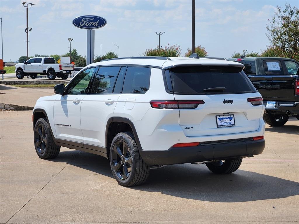new 2025 Jeep Grand Cherokee L car, priced at $41,995