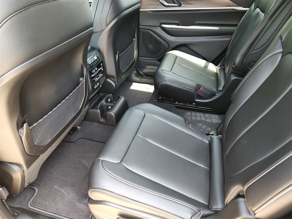 new 2025 Jeep Grand Cherokee L car, priced at $51,835