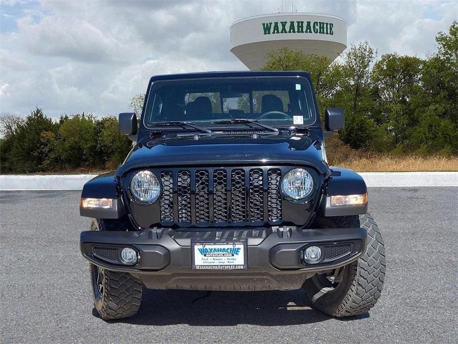 used 2022 Jeep Gladiator car, priced at $33,358