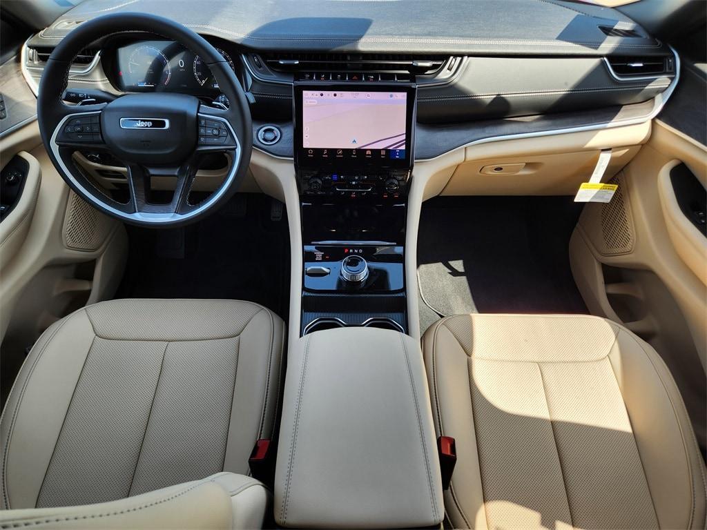 new 2025 Jeep Grand Cherokee L car, priced at $52,937