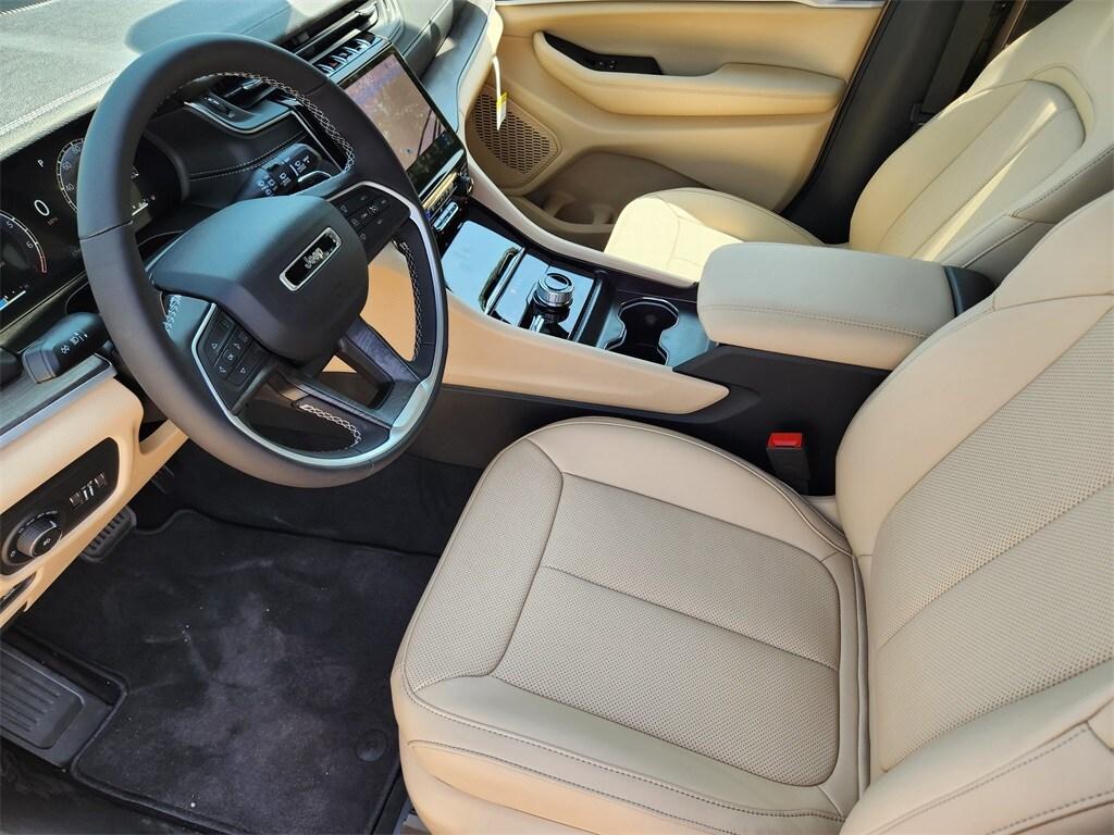 new 2025 Jeep Grand Cherokee L car, priced at $52,937