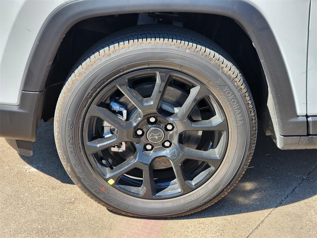 new 2026 Jeep Compass car, priced at $32,590