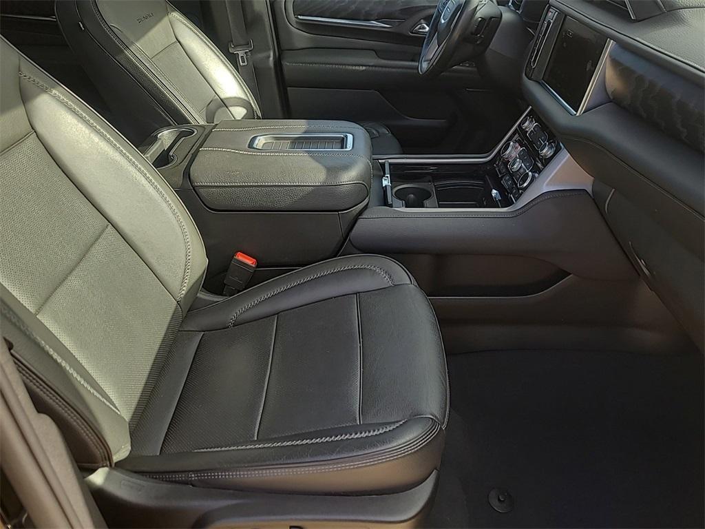 used 2022 GMC Yukon car, priced at $59,661