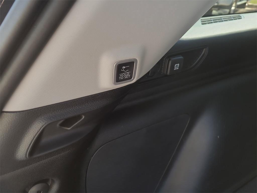 used 2022 Jeep Grand Cherokee 4xe car, priced at $25,545