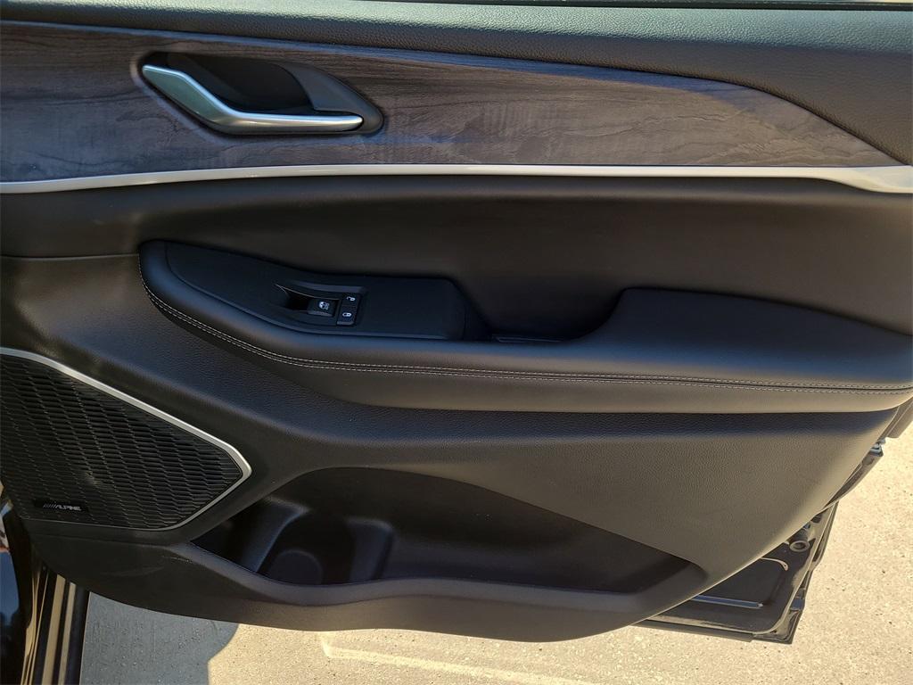 used 2022 Jeep Grand Cherokee 4xe car, priced at $25,545