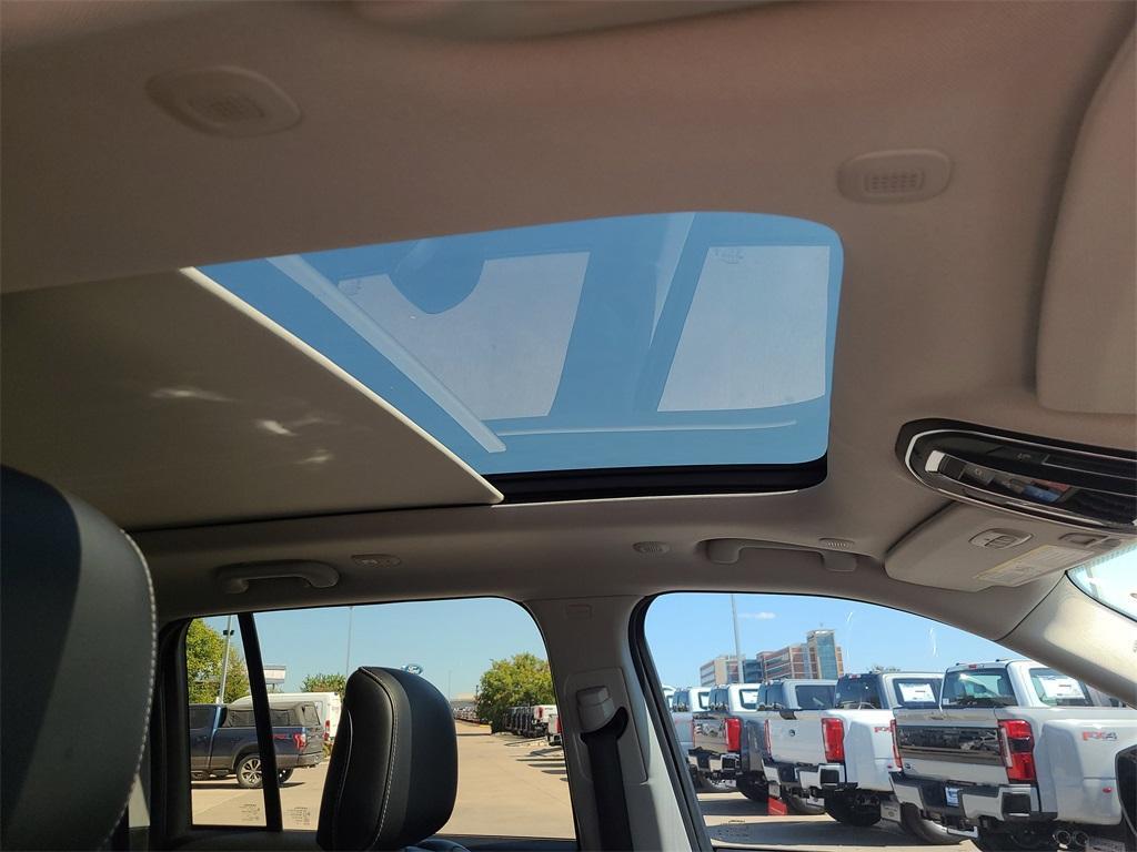 used 2022 Jeep Grand Cherokee 4xe car, priced at $25,545