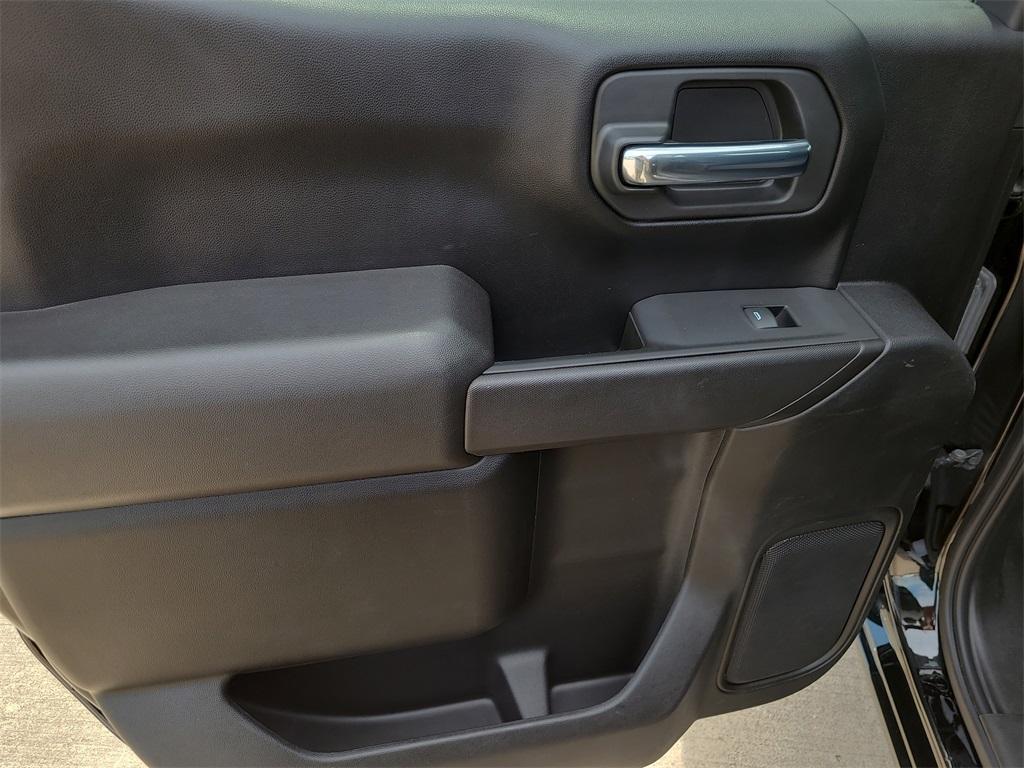 used 2022 Chevrolet Silverado 1500 car, priced at $28,918