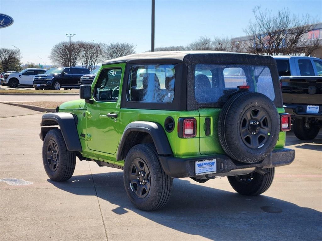 new 2025 Jeep Wrangler car