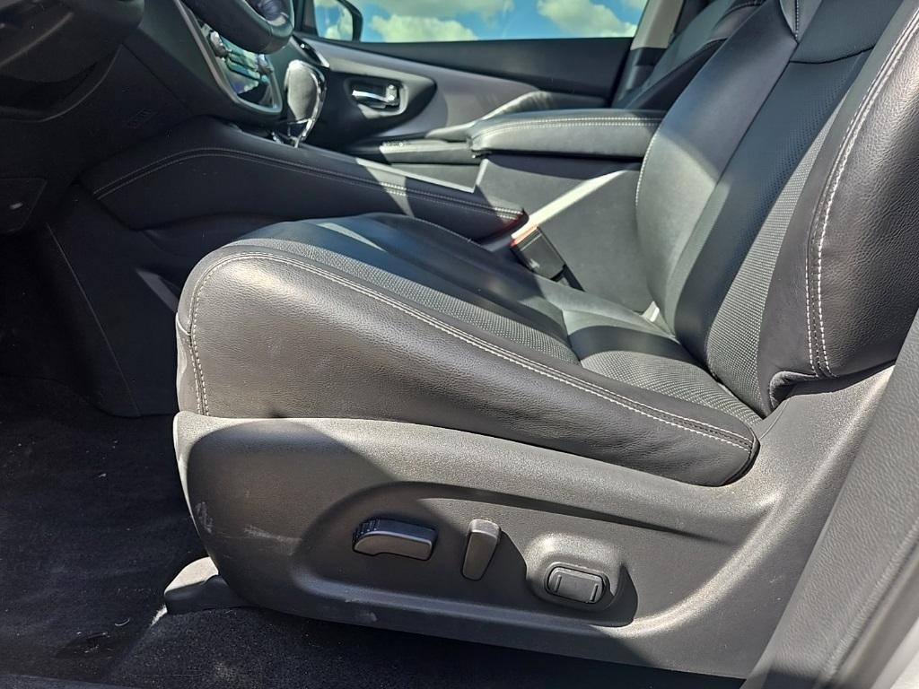 used 2022 Nissan Murano car, priced at $22,379