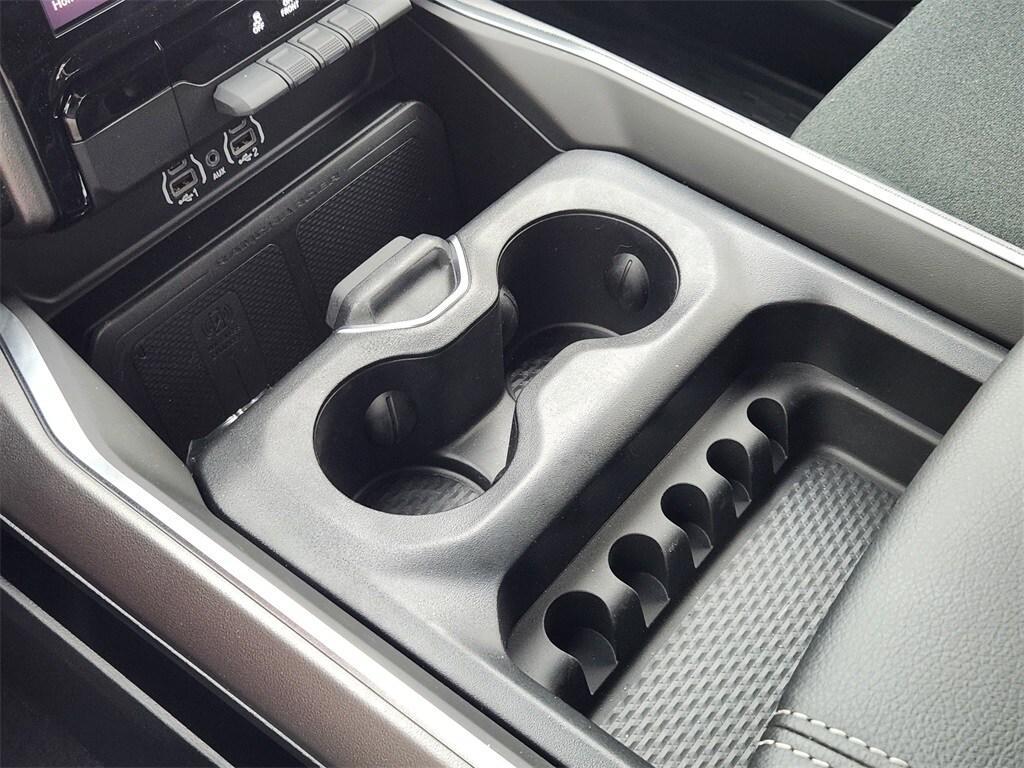 new 2025 Ram 1500 car, priced at $44,995