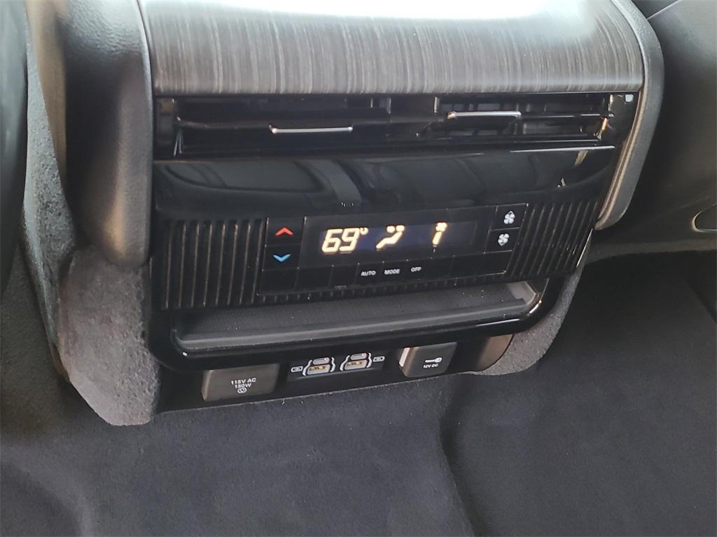 used 2024 Jeep Wagoneer L car, priced at $47,185