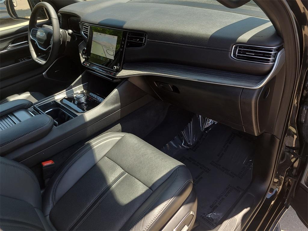 used 2024 Jeep Wagoneer L car, priced at $47,185
