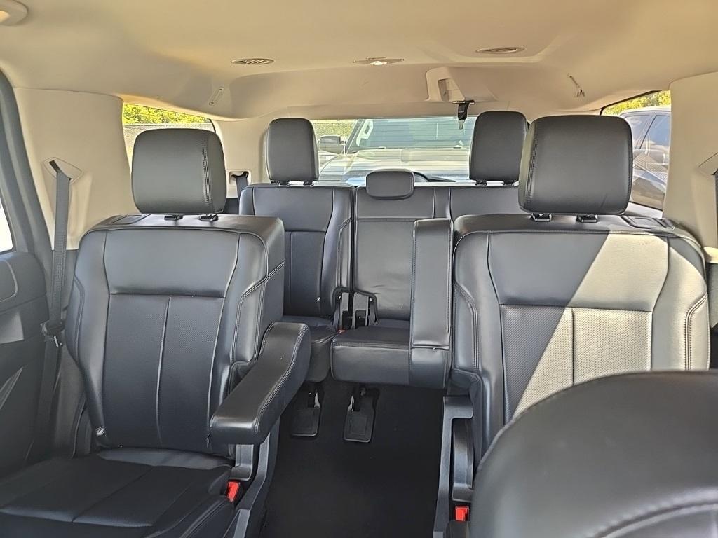 used 2024 Ford Expedition car, priced at $48,209