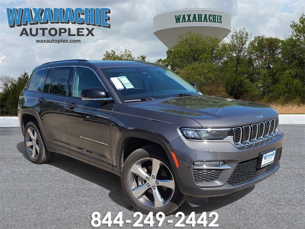 used 2022 Jeep Grand Cherokee car, priced at $23,019