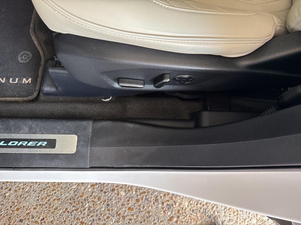 used 2017 Ford Explorer car
