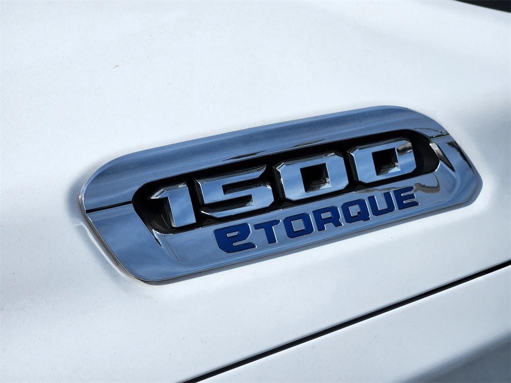new 2025 Ram 1500 car, priced at $43,995