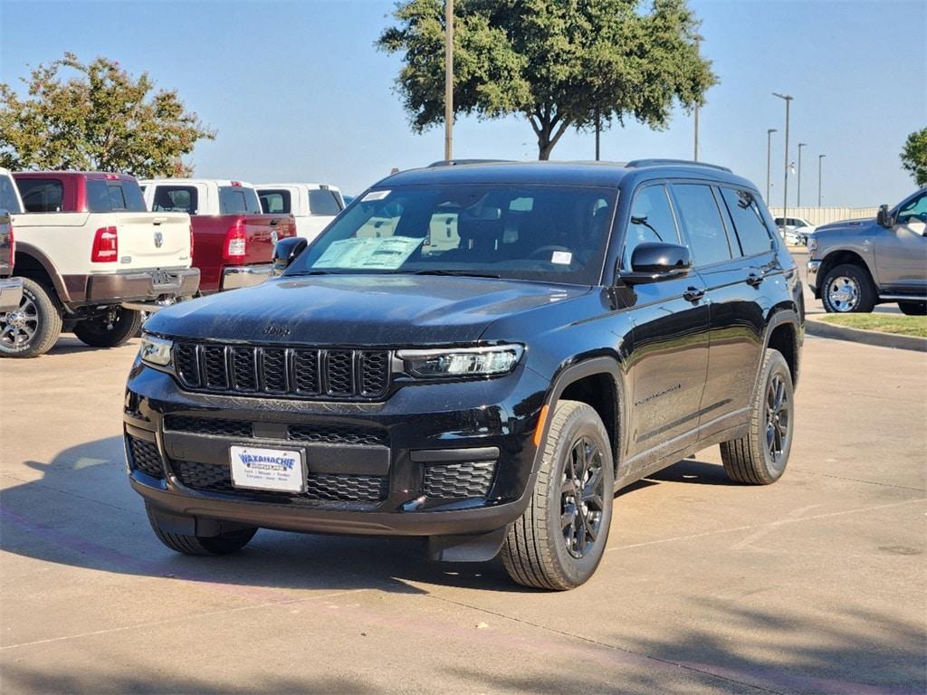 new 2025 Jeep Grand Cherokee L car, priced at $40,995