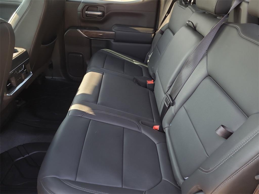 used 2021 Chevrolet Silverado 1500 car, priced at $32,569