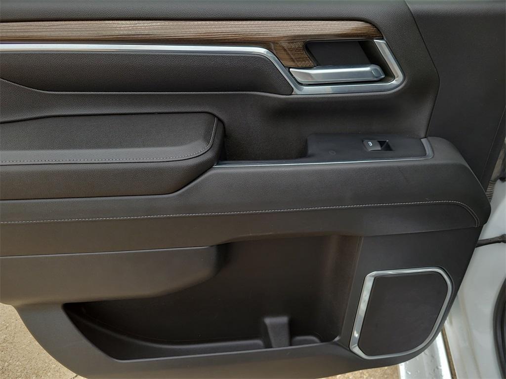used 2024 Chevrolet Silverado 2500 car, priced at $53,897