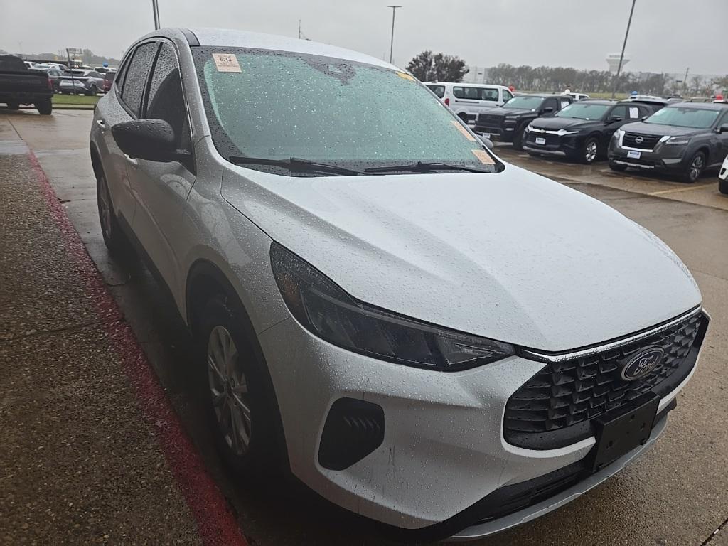 used 2023 Ford Escape car, priced at $20,424