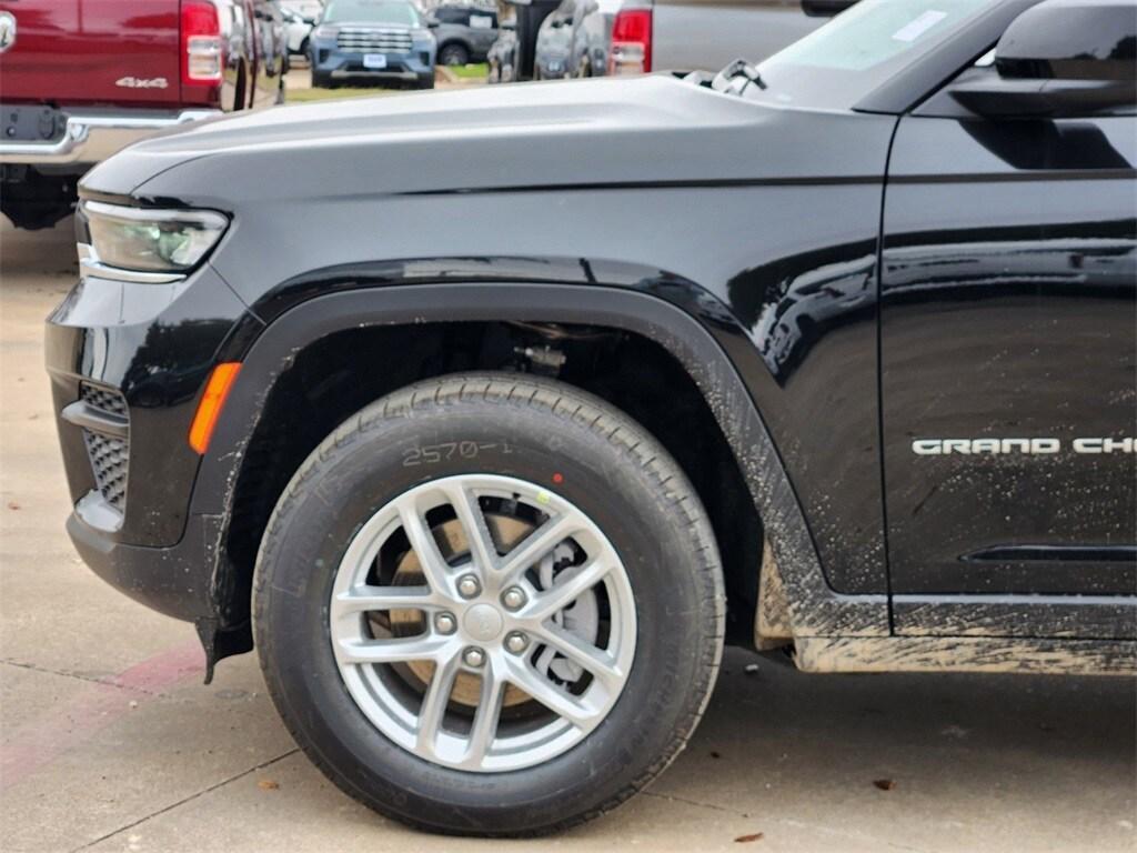 new 2025 Jeep Grand Cherokee car, priced at $34,500