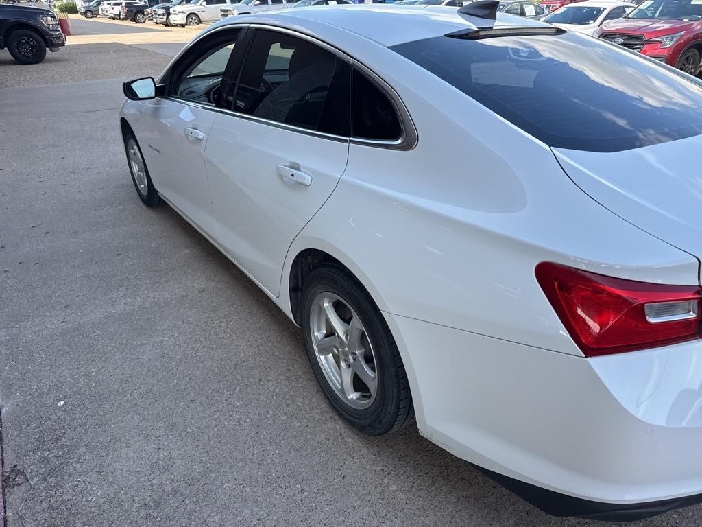 used 2016 Chevrolet Malibu car