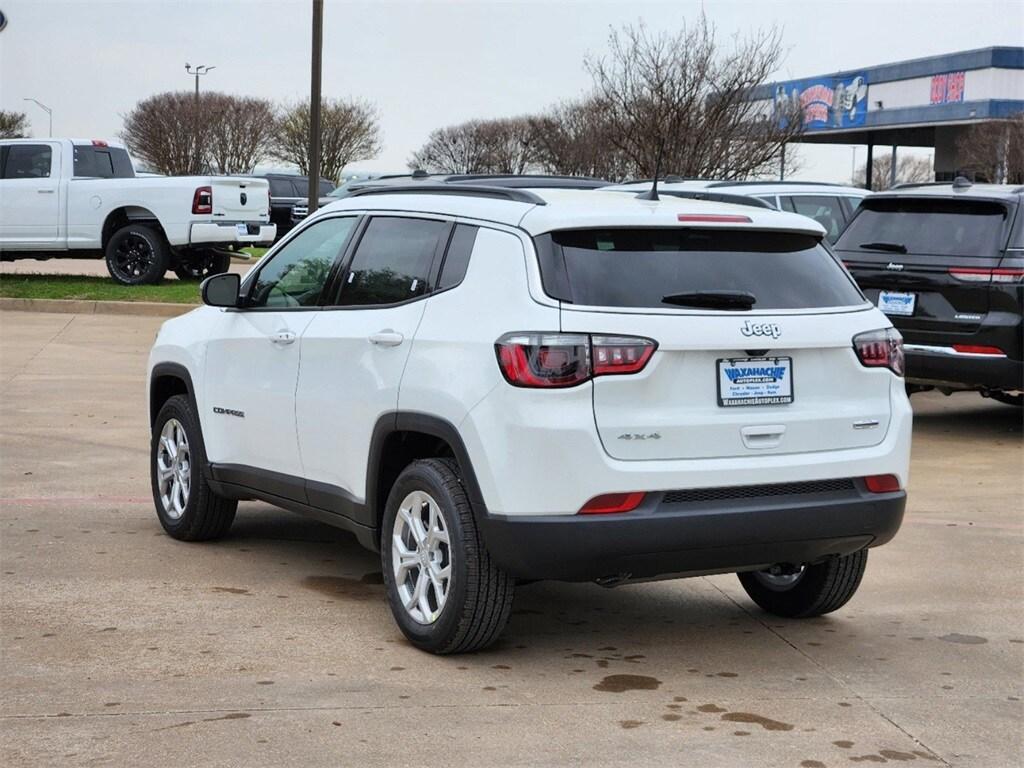 new 2024 Jeep Compass car, priced at $23,095