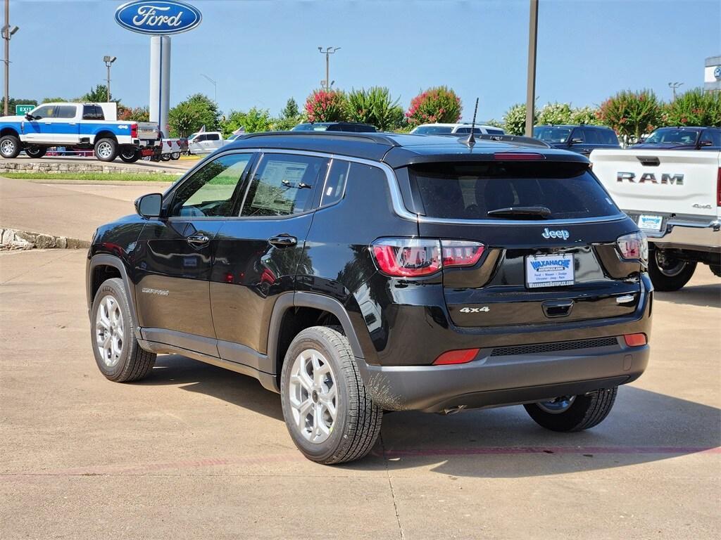 new 2025 Jeep Compass car, priced at $30,760