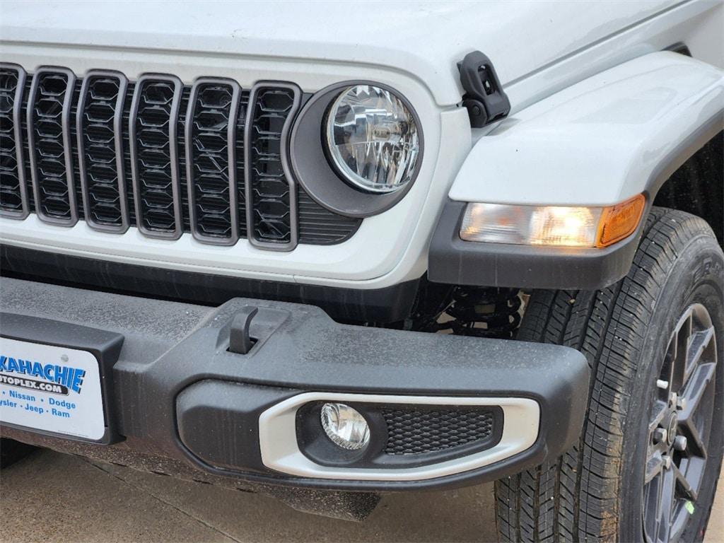 new 2024 Jeep Gladiator car, priced at $46,574