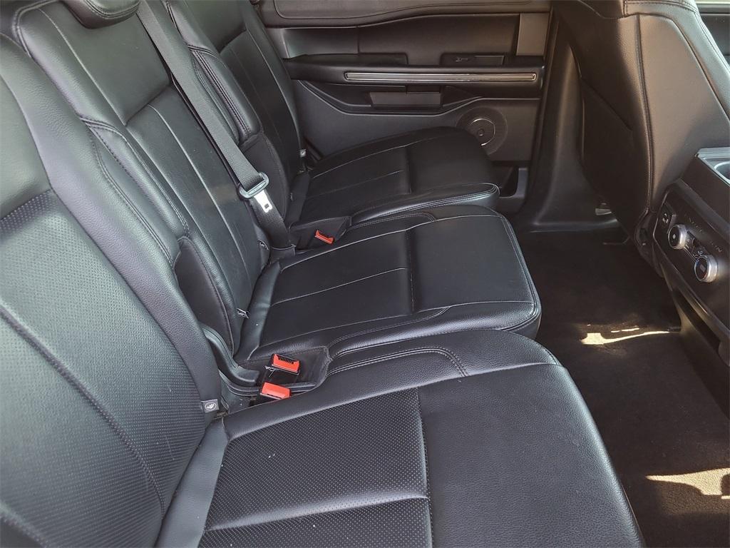 used 2021 Ford Expedition car, priced at $30,976